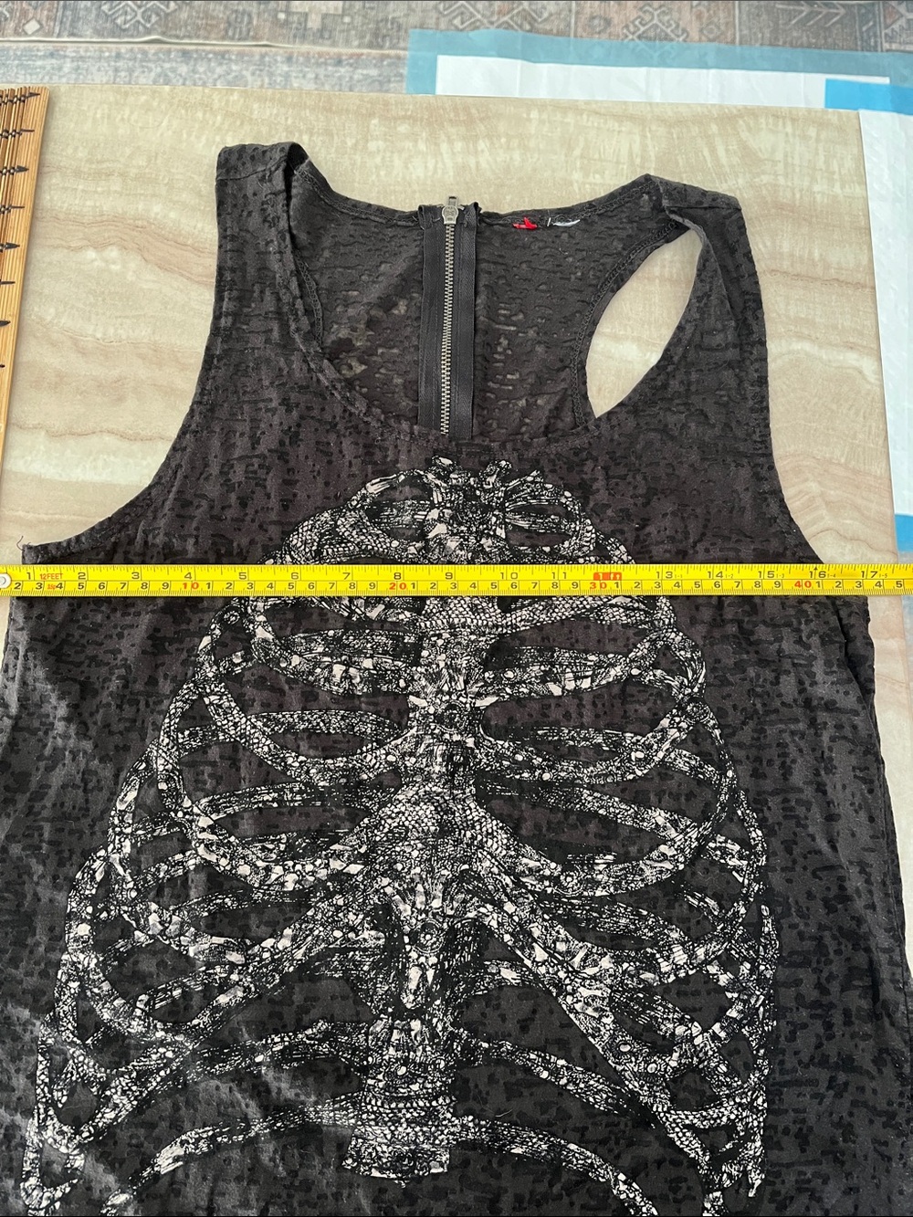 3 for $15 Skeleton rib cage tank - Picture 6 of 7